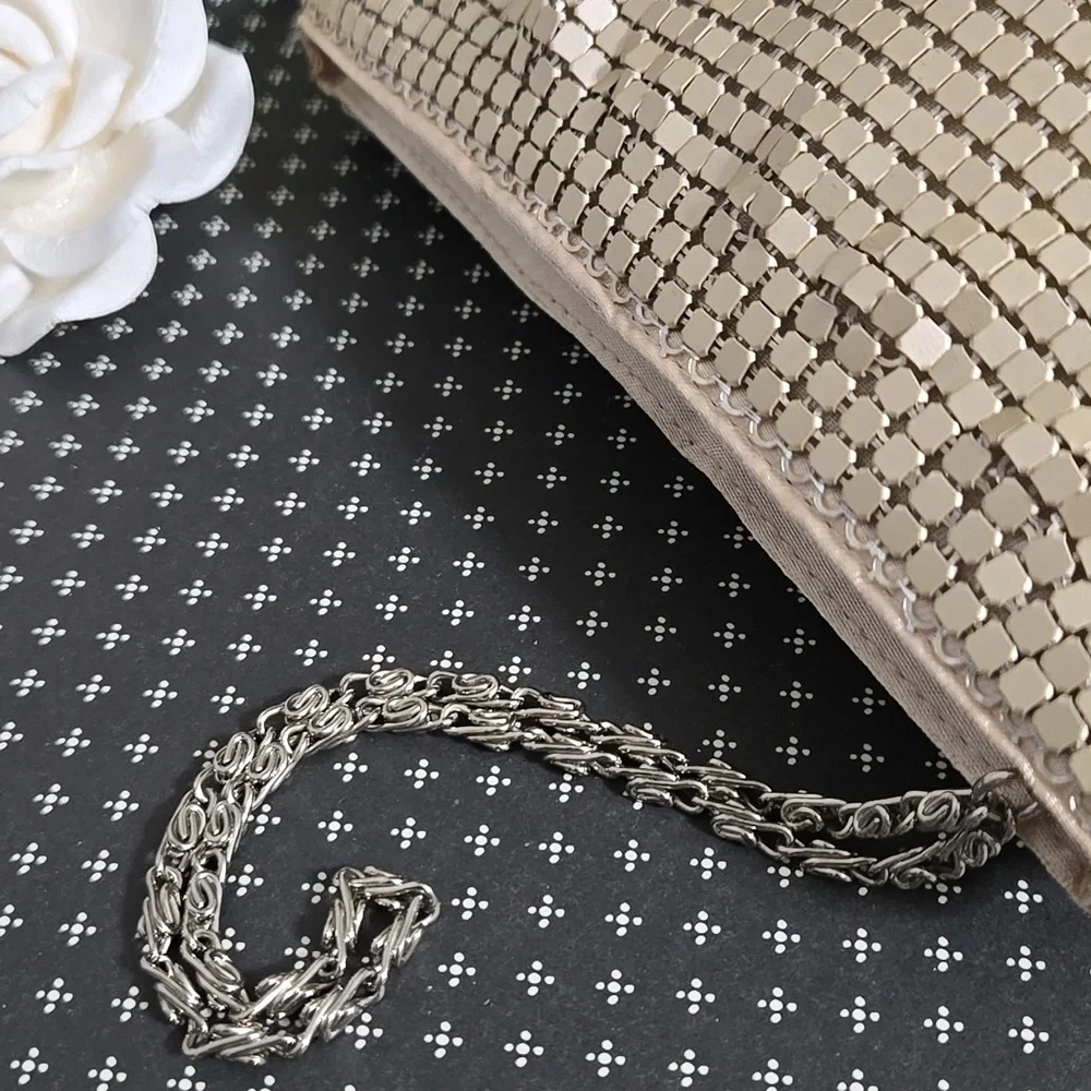 Vintage Champagne Gold Metal Mesh Chainmail Evening Bag Clutch Wristlet